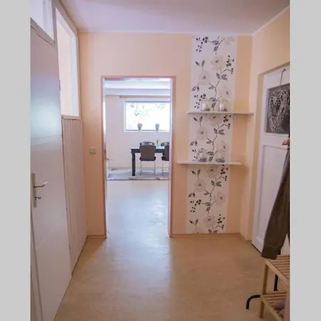 Ferienwohnung - Grosse Souterrain Mit Wintergarten Apartment Hausen (Forchheim)