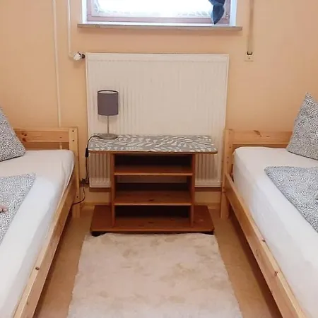Apartment Ferienwohnung - Grosse Souterrain Mit Wintergarten *